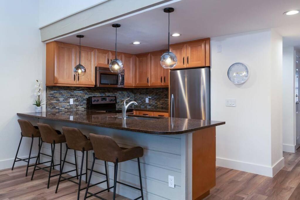Updated 3 Bedroom 2 Ba With Pool & Hot Tub - Stunning Mountain Views! 斯诺马斯村 外观 照片